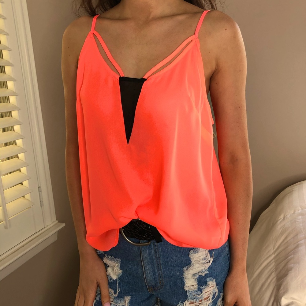 Soldd Outtt - Picture 16 of 16